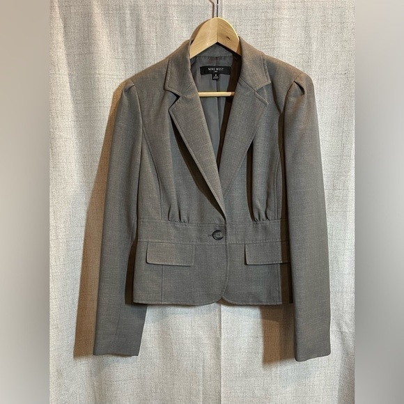 NINE WEST heather grey 2-piece suit blazer jacket pants trousers. Size 8. - Picture 2 of 11